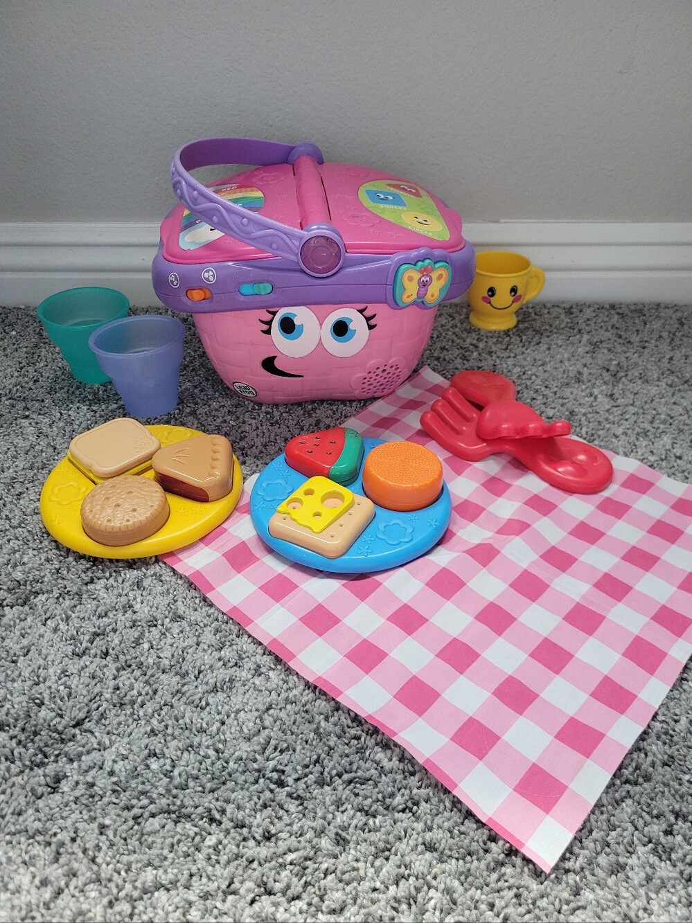 Leapfrog Kids Picnic Playset Basket - Pink and Purple Pretend Play Imaginitive